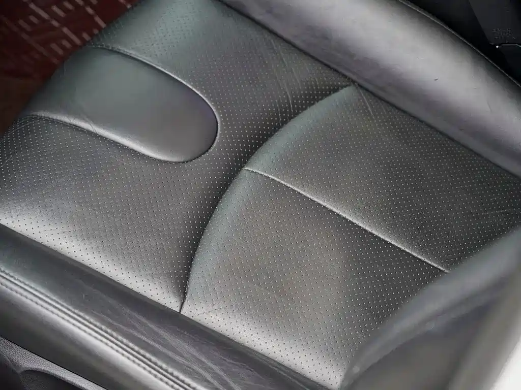 Infiniti G — миниатюра 12