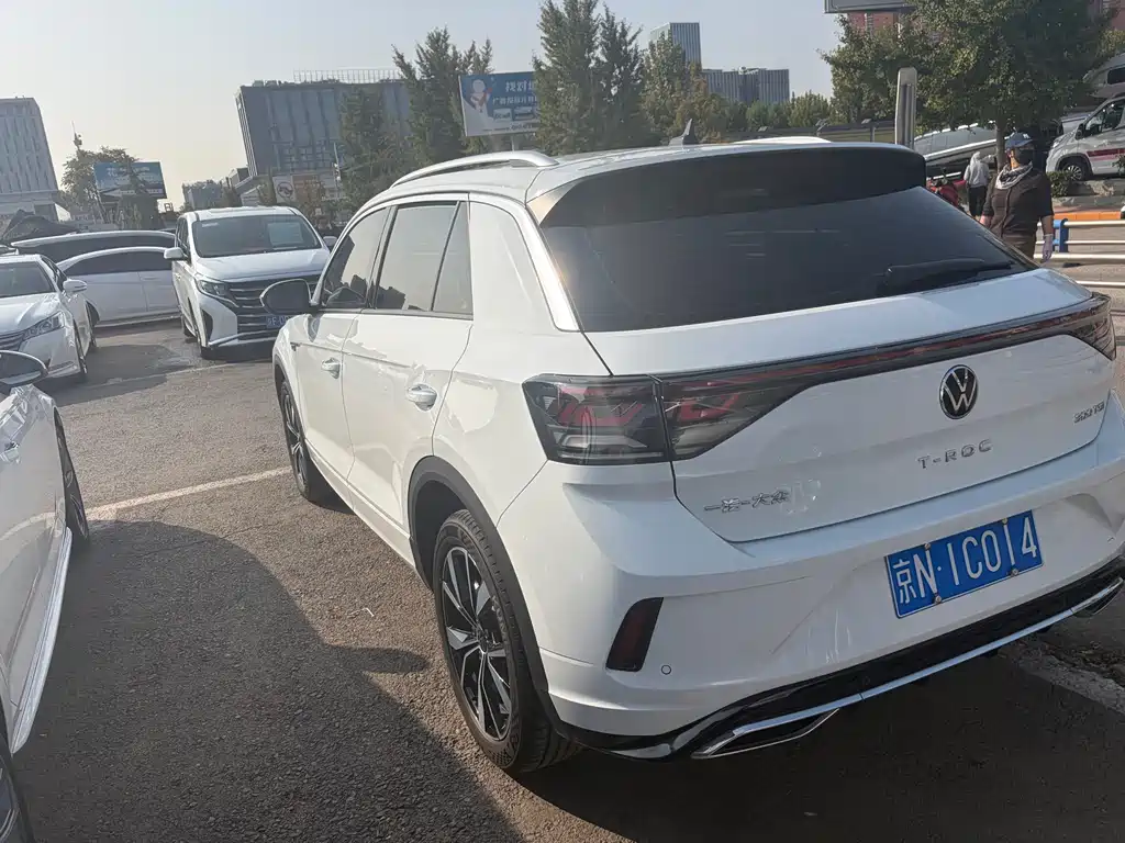 Volkswagen T-Roc — миниатюра 6
