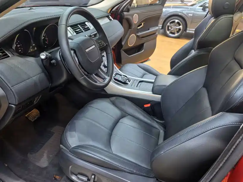 Land Rover Evoque — миниатюра 4