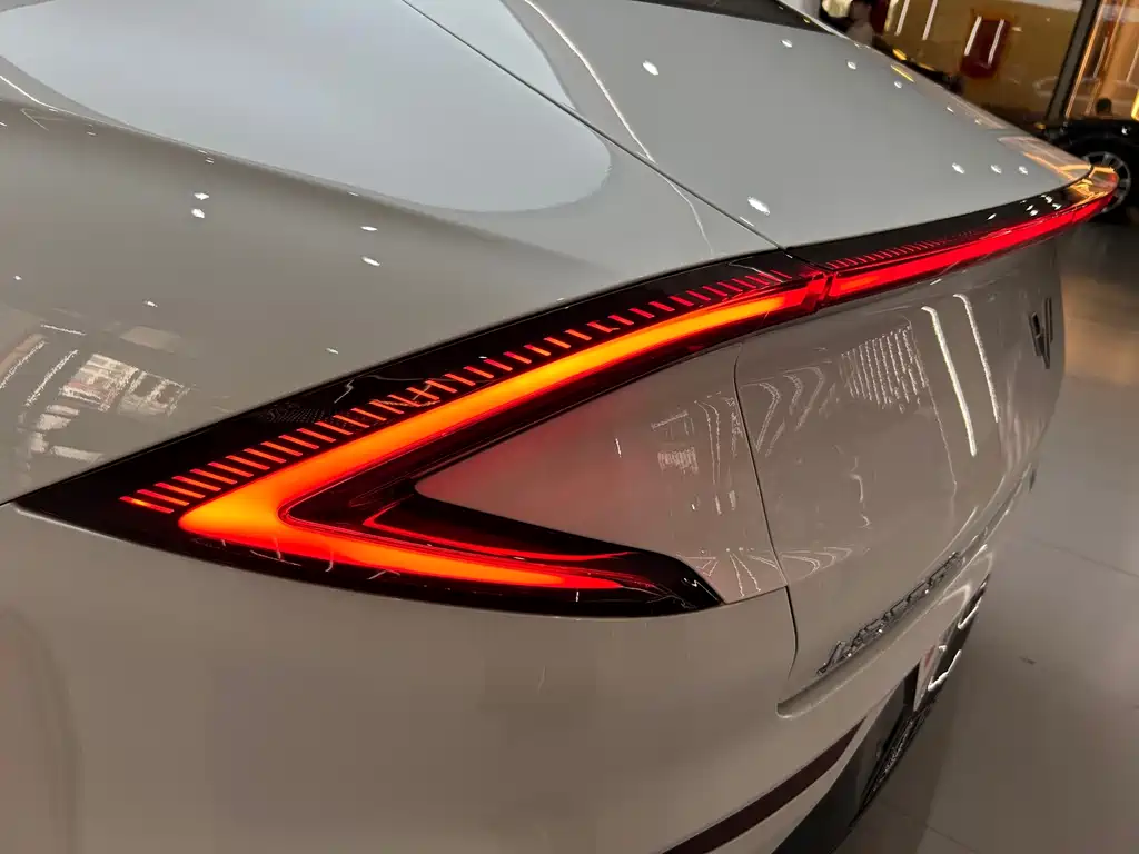 Wuling Xingguang — миниатюра 37
