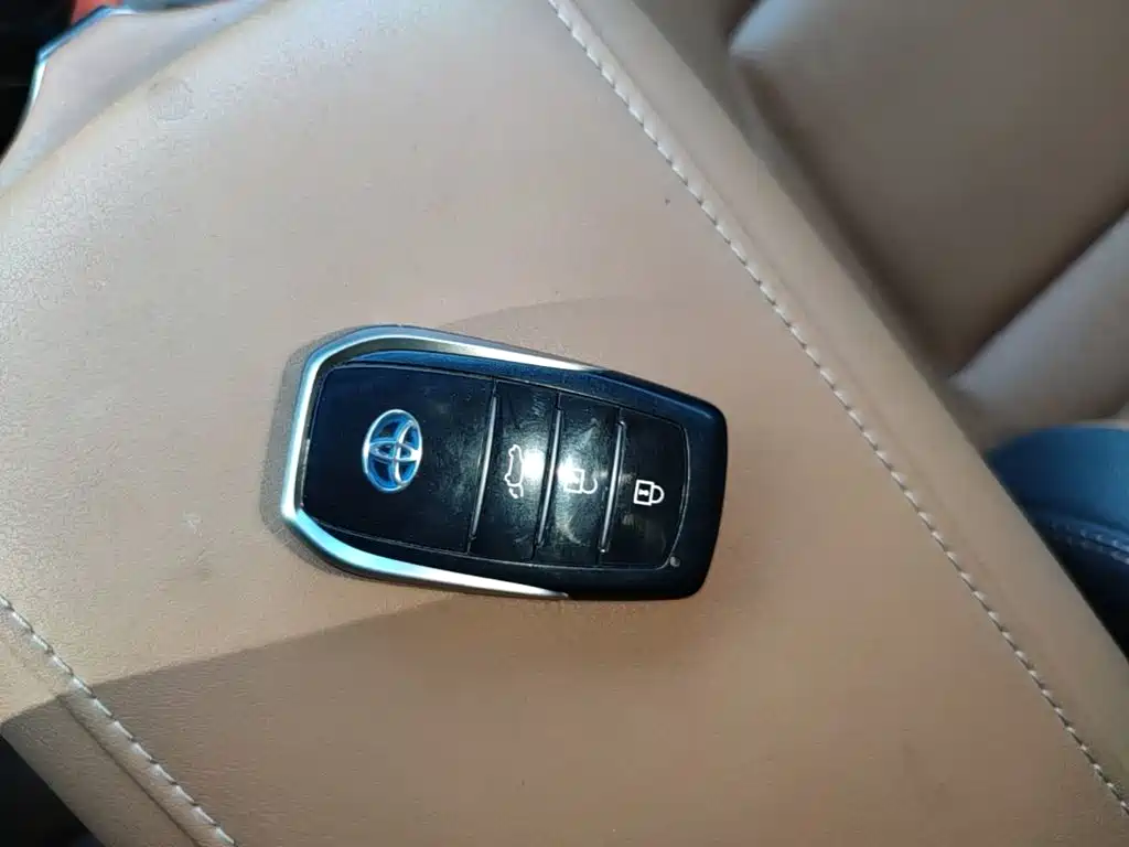 Toyota Venza — миниатюра 9