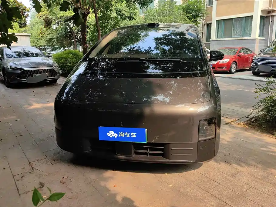 Li Auto MEGA 2025 Home