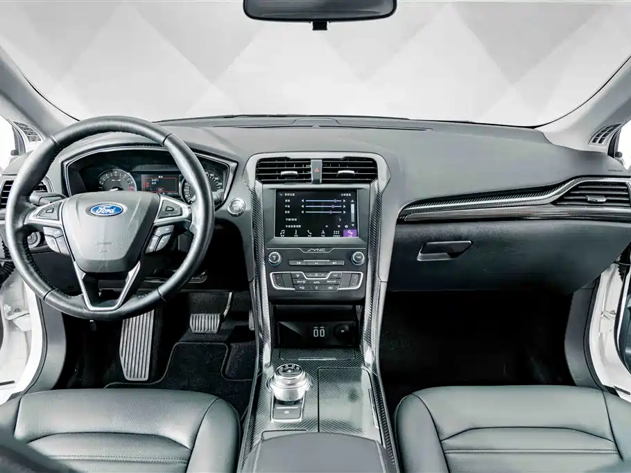 Ford Mondeo — миниатюра 10