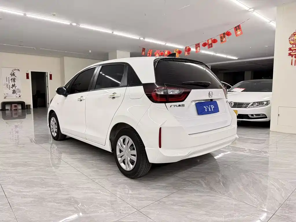 Honda Fit — миниатюра 6