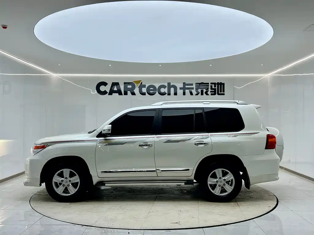 Toyota Land Cruiser — миниатюра 6