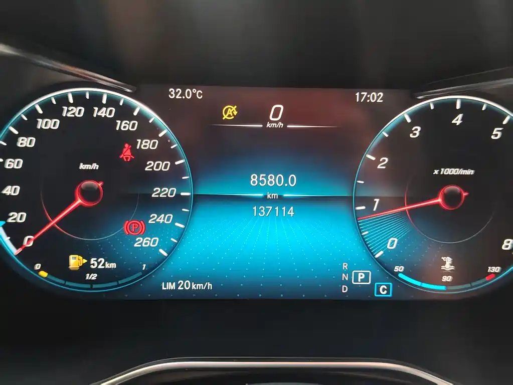 Mercedes-Benz GLC — миниатюра 15