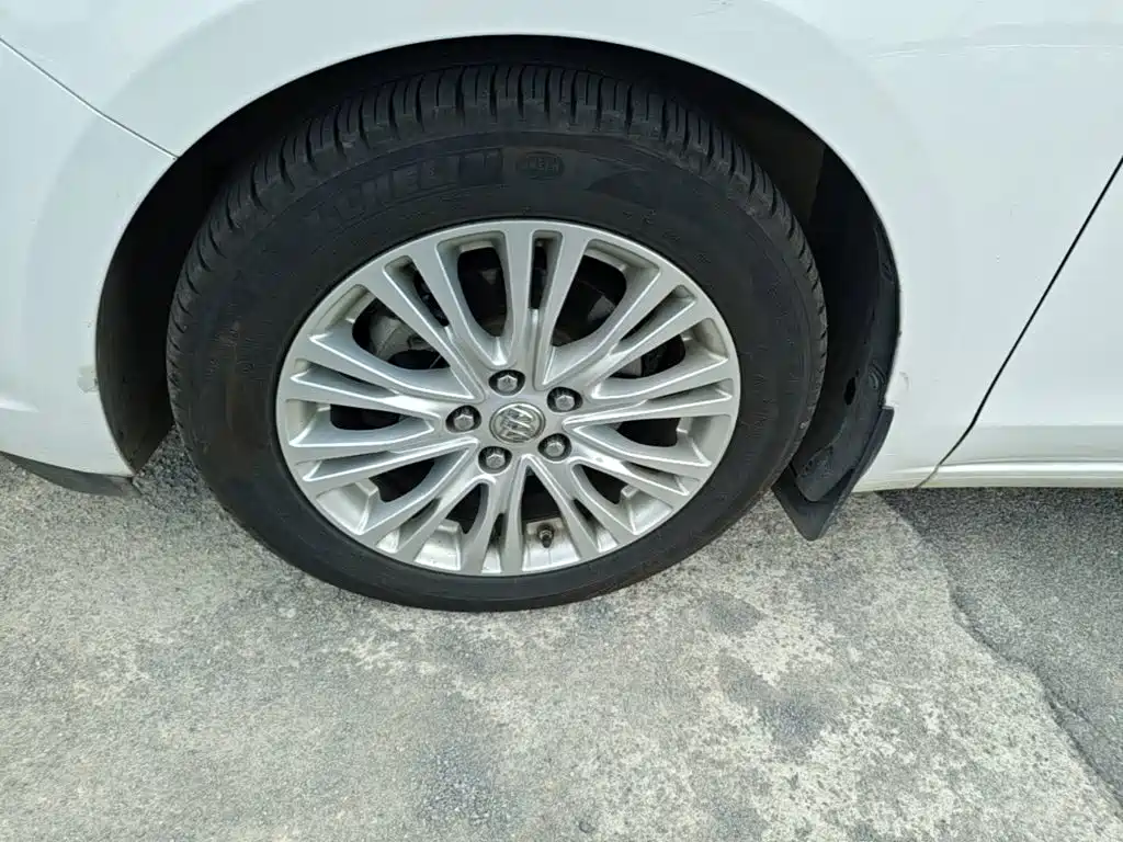 Buick Excelle — миниатюра 23