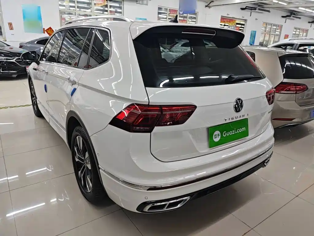 Volkswagen Tiguan L — миниатюра 5