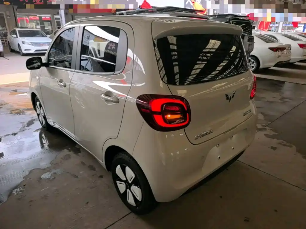Wuling MINIEV — миниатюра 23