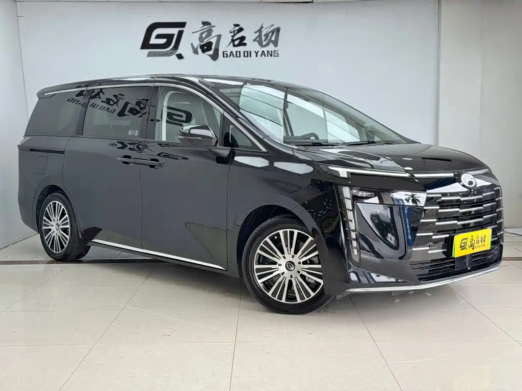 GAC Motor Trumpchi E8 PHEV — миниатюра 3