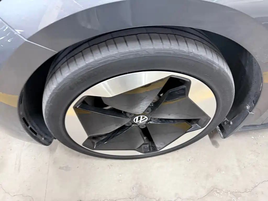 Volkswagen ID.3 — миниатюра 4