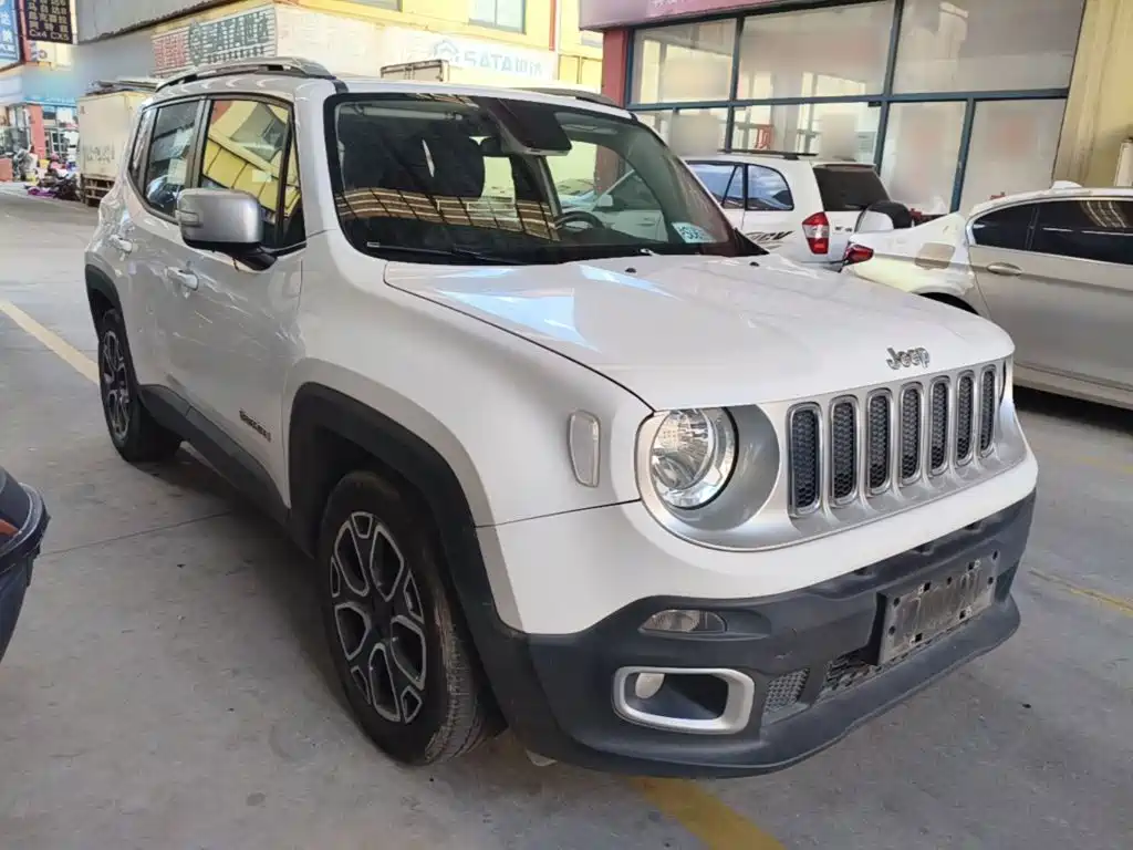 Jeep Renegade — миниатюра 4