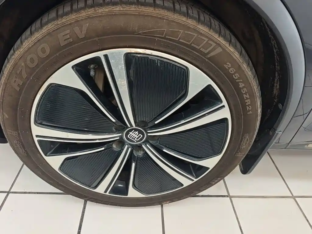 BYD Tang New Energy — миниатюра 23