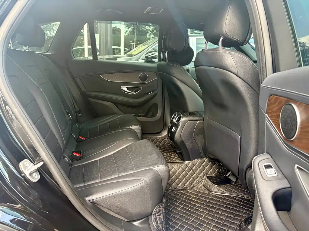 Mercedes-Benz GLC — миниатюра 13