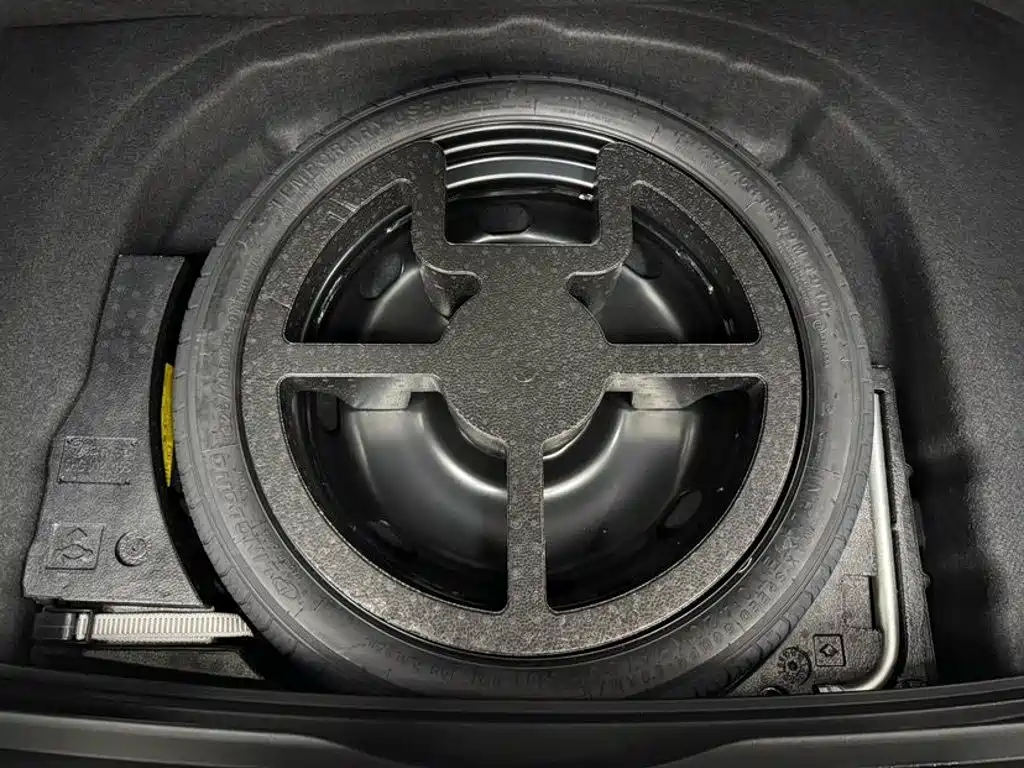 Volkswagen Golf — миниатюра 18