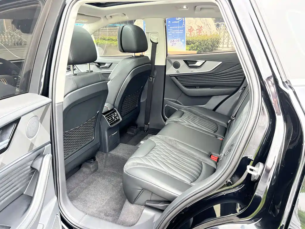 Hongqi Hongqi HS5 — миниатюра 16