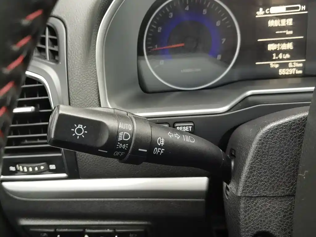 Geely Emgrand — миниатюра 21