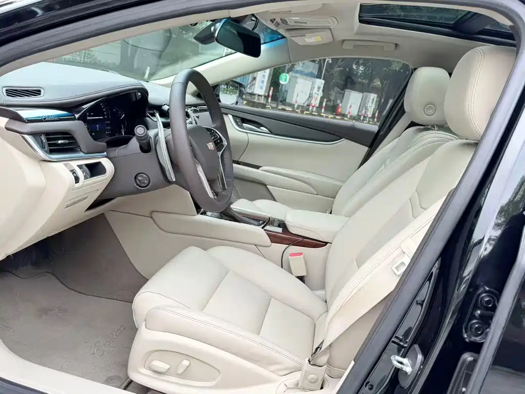 Cadillac XTS — миниатюра 4