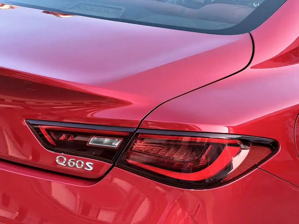 Infiniti Q60 — миниатюра 7