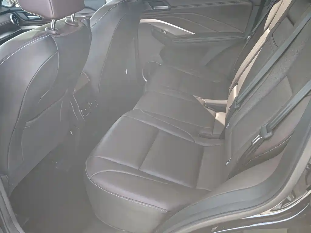 WEI PAI WEI BRAND VV6