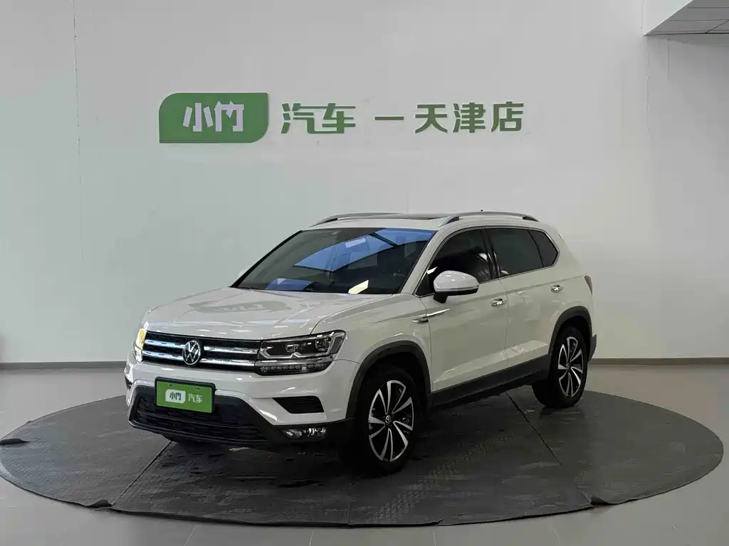 Volkswagen Tharu