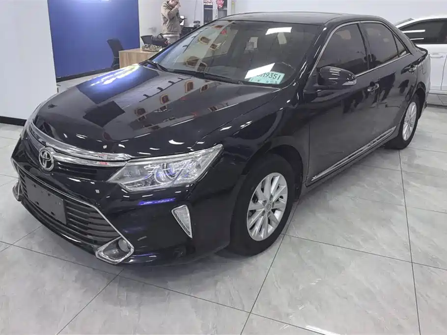 Toyota Camry 2017