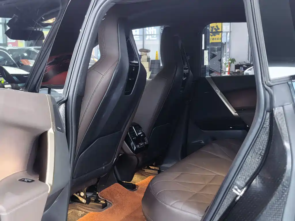 BMW iX — миниатюра 4
