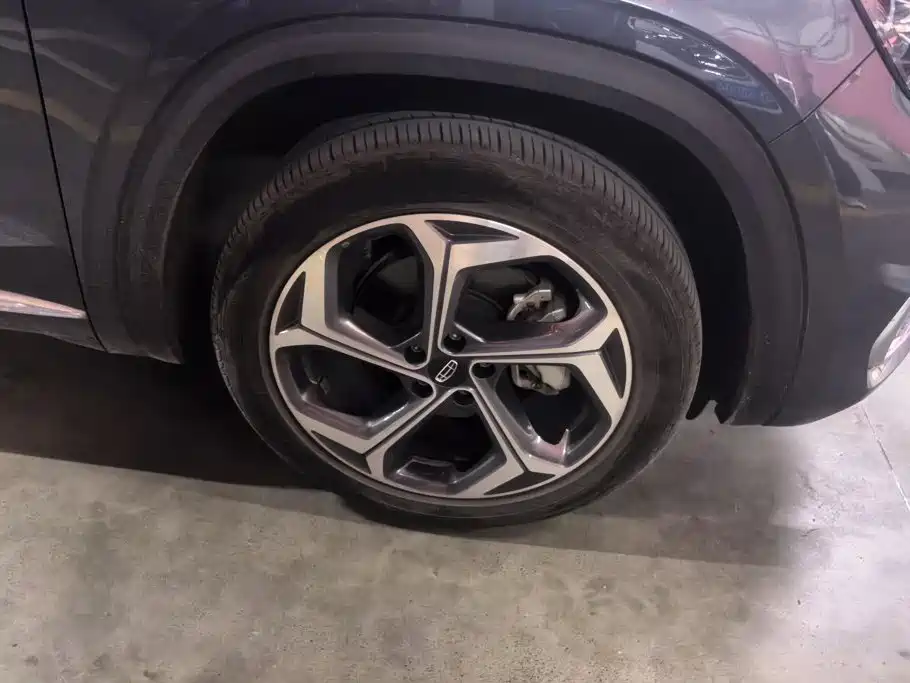 Geely Xingyue L — миниатюра 6