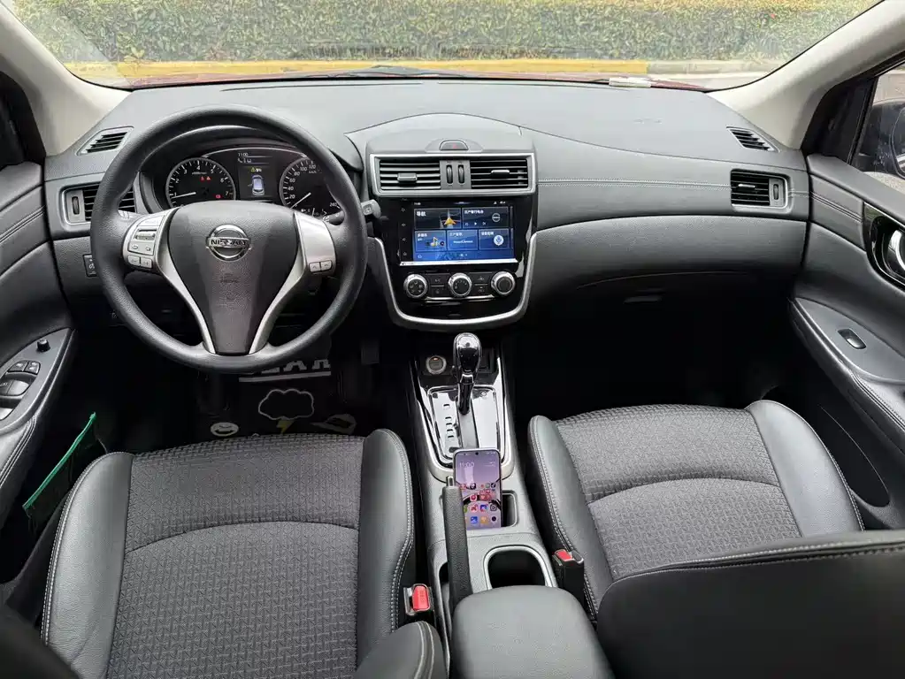Nissan Tiida 2019 1.6L CVT V
