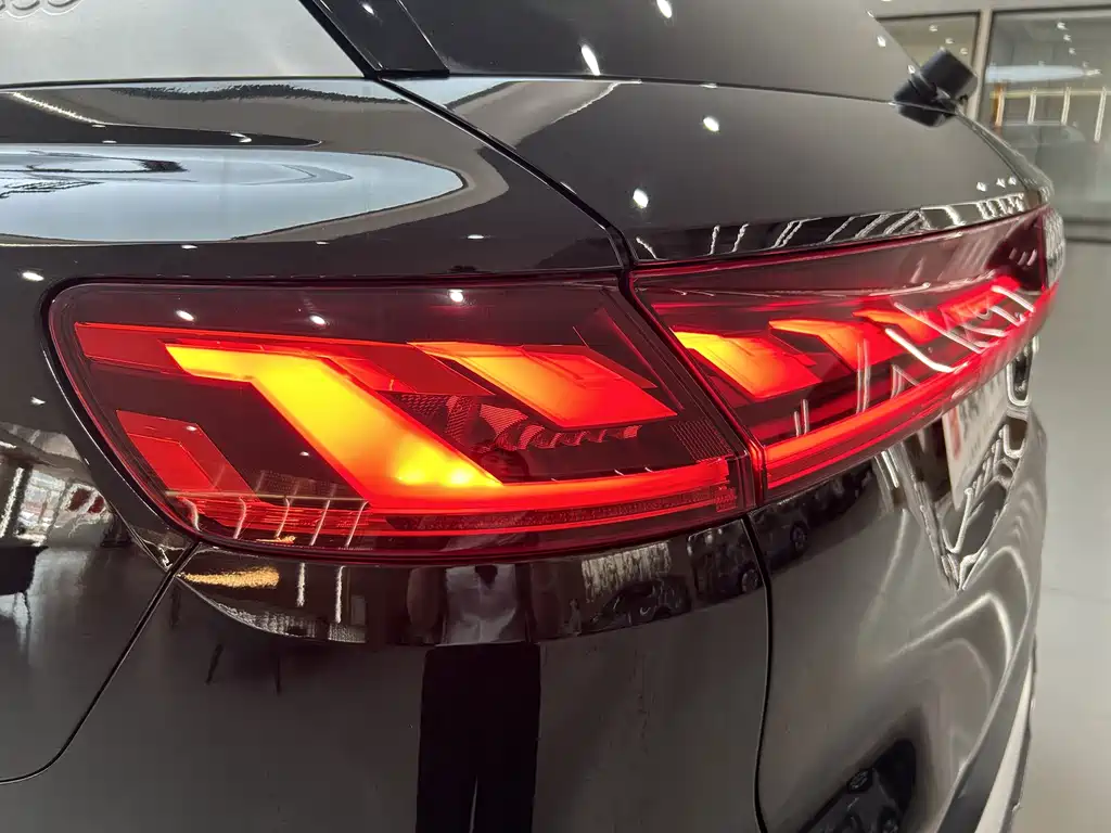 Audi Q6 — миниатюра 37