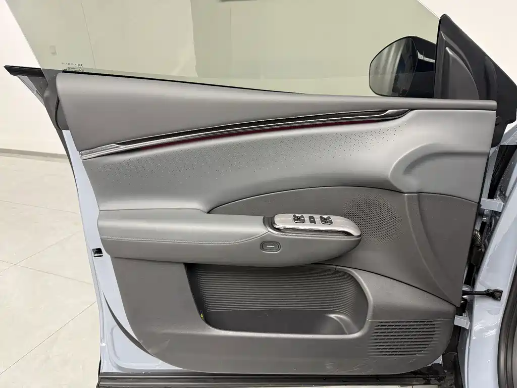 XPeng G7 — миниатюра 16