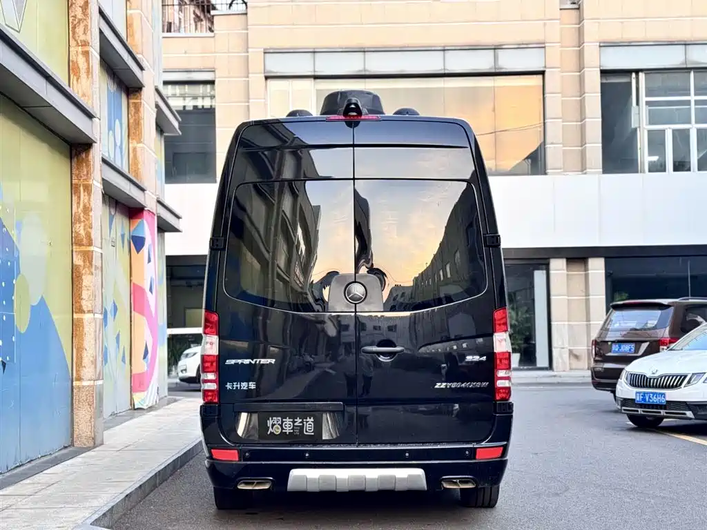 Mercedes-Benz Sprinter 2017 3.5L AT