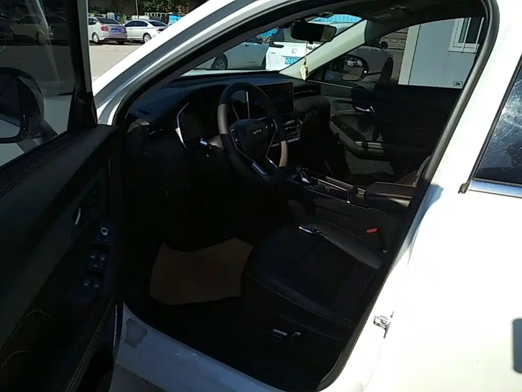 Haval Chitu — миниатюра 15