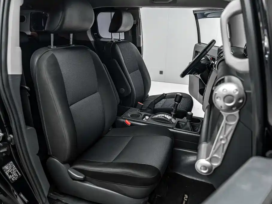 Toyota FJ Cruiser — миниатюра 23