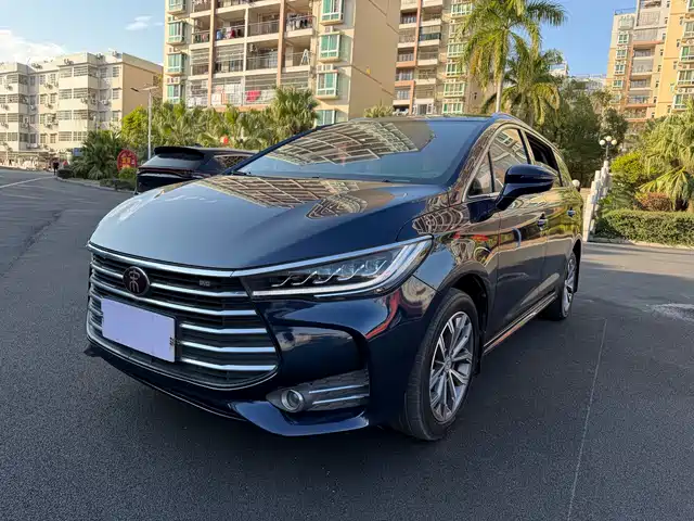 2019 BYD Song Max