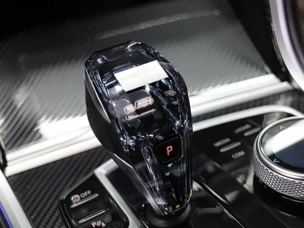 BMW 8 Series — миниатюра 22