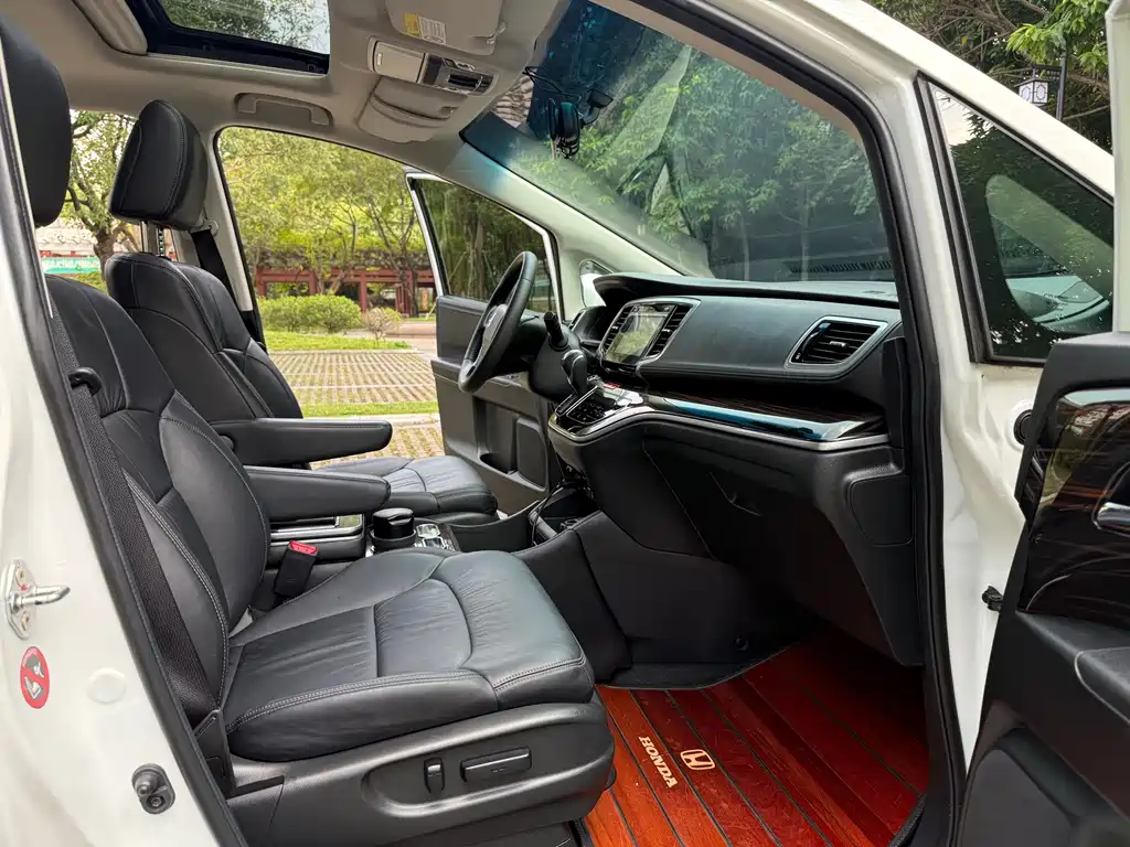 Honda Odyssey — миниатюра 12