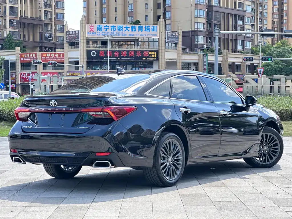 Toyota Avalon — миниатюра 4