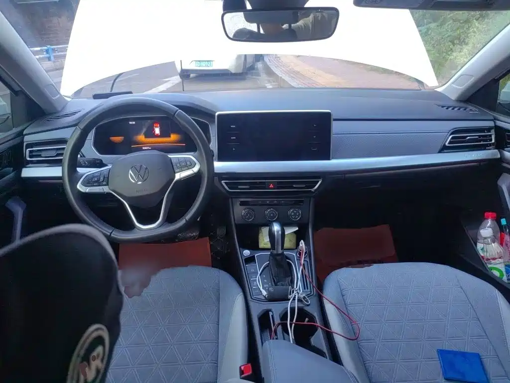 Volkswagen Lavida — миниатюра 13