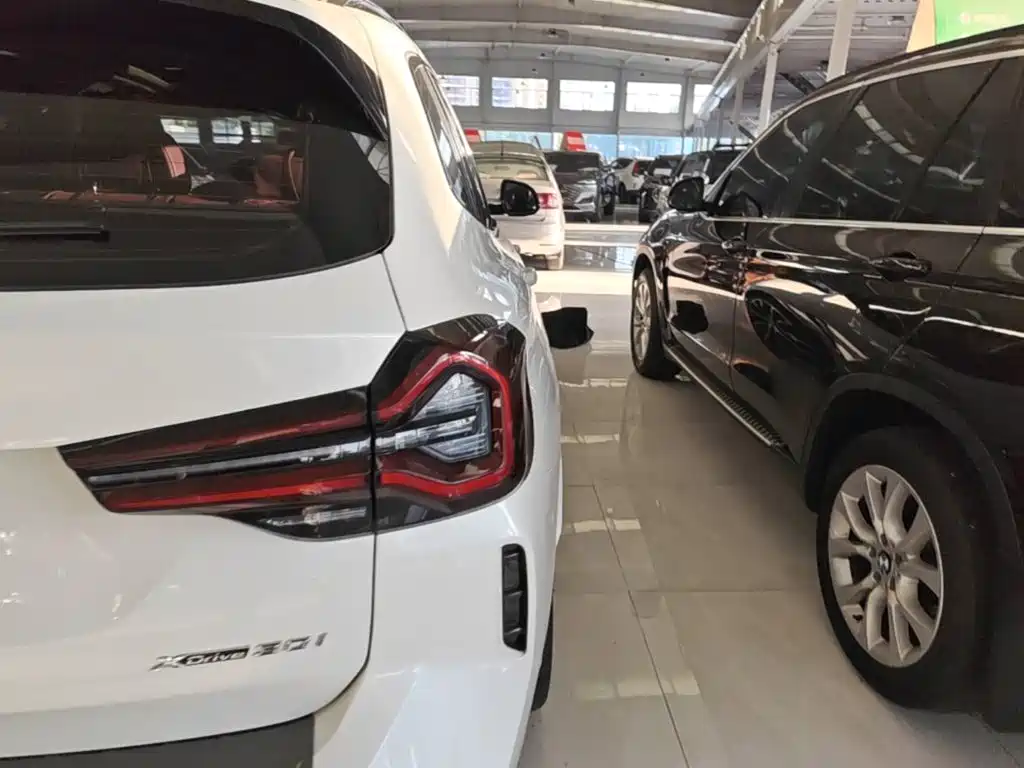 BMW X3 — миниатюра 8