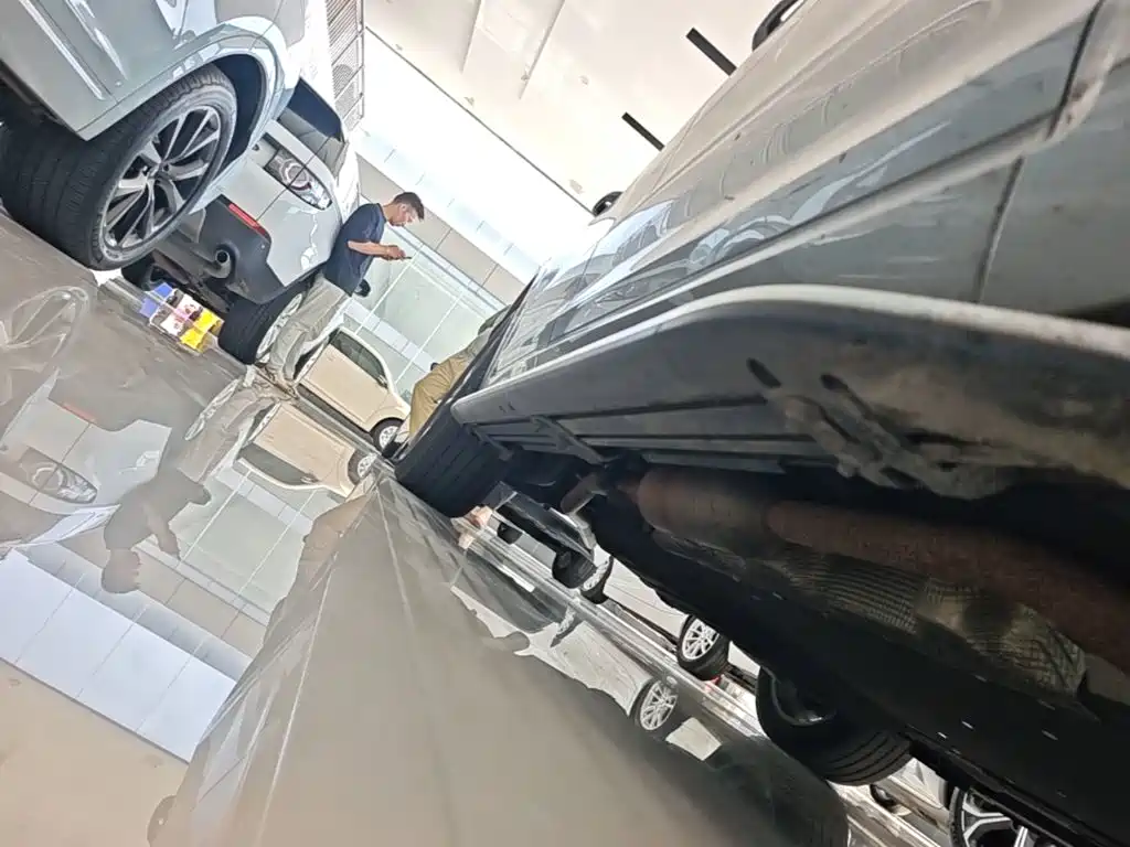 Li Auto Li ONE — миниатюра 21