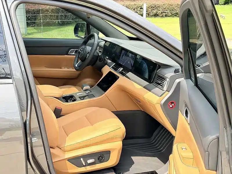 Li Auto Li ONE — миниатюра 4