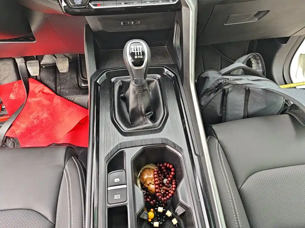 Geely Vision X6 — миниатюра 14