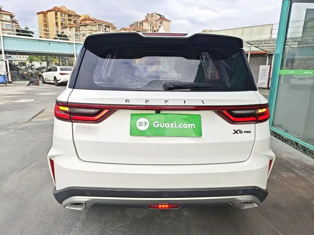 Geely Vision X6 — миниатюра 6