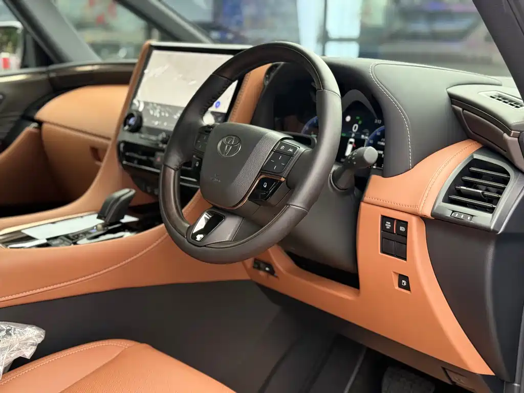 Toyota Vellfire 2025 2.4T AT