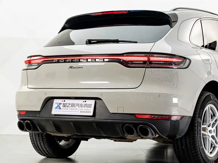 Porsche Macan — миниатюра 7