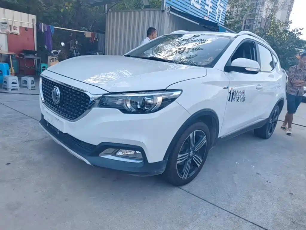 MG ZS — миниатюра 2
