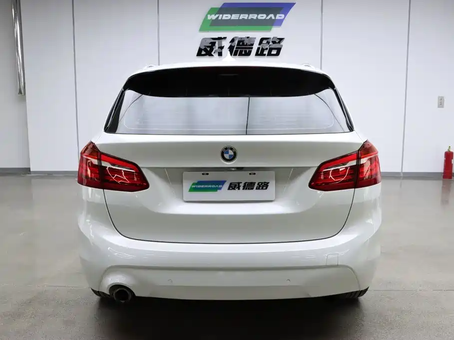 BMW 2 серии 2 2018 218i Lead