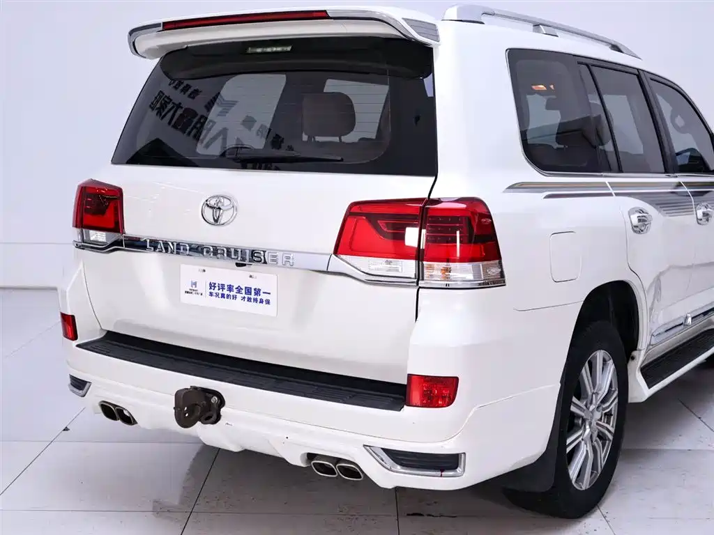 Toyota Land Cruiser 2019 4.0L GX-R