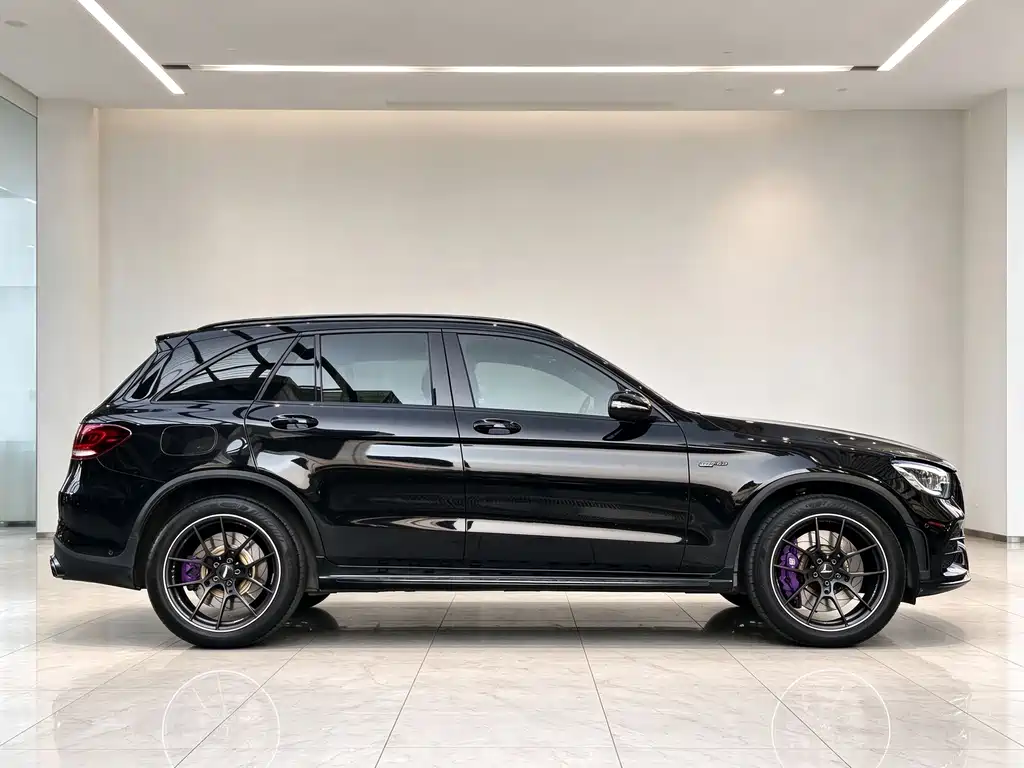 Mercedes-Benz GLC AMG — миниатюра 7